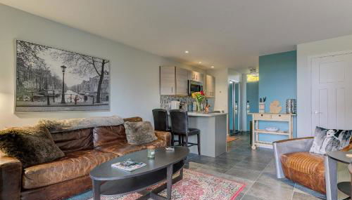 Cozy Aviation Style Lake View Condo at The Shores - Foto 3, Other