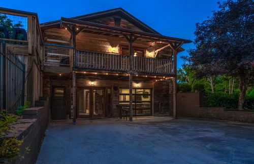 Spacious Serene Cabin Sleep 14 Pool Hot Tub Games - Foto 50