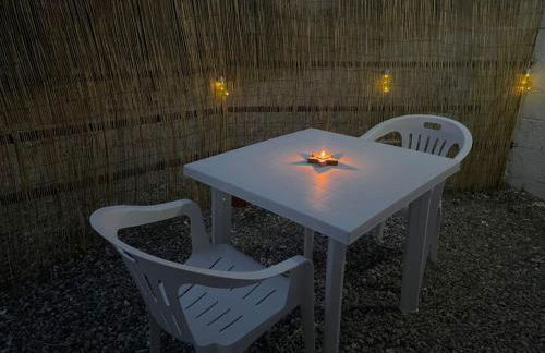 Monolocale Deluxe a 2,7 km dal mare per 2 persone - Foto 22