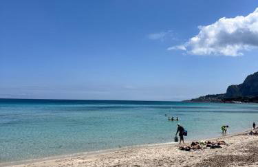 Villa del Limone , Mondello Via deucalione 18 ,via Miseno 18 - Photo 36