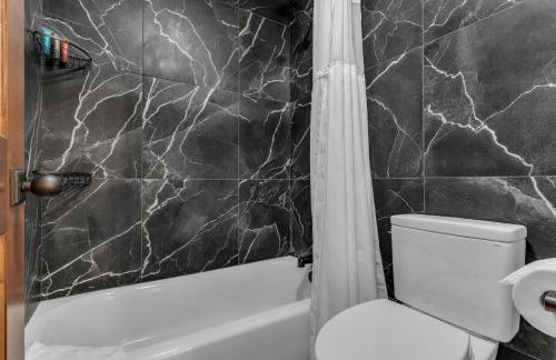 Park Ave Condo Pool Access Near Skiing - Photo 26