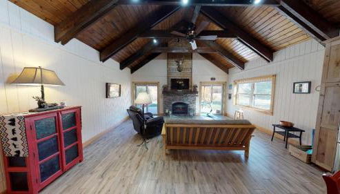 Tranquil Little Cabin On The River With High Speed Wifi - Foto 3