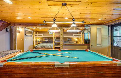 Lakefront Townsend Cabin with Fire Pit, Private Dock - Photo 11