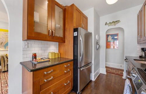 Contemporary gem in the Heart of Myers Park - Foto 17