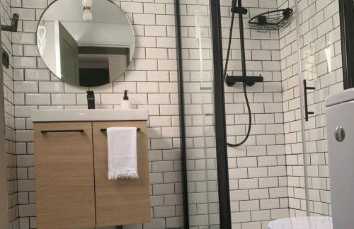 Appart'TERRASSE - 20mn STADE U ARENA - CHAMPS ÉLYSÉES - RER A - Foto 28