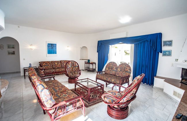 Joana Stunning Villa IS A 10 MIN Walk TO THE BEA - Foto 22