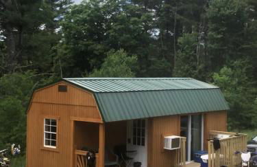 The HideAway Tiny Cabin - Foto 1