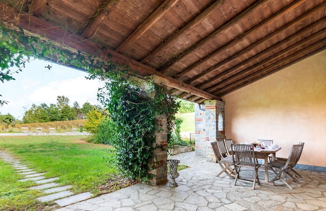 Cascina Moglia 8 1 Emma Villas - Foto 30