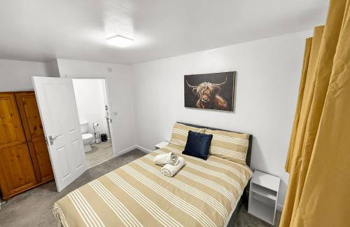 New Manchester City Getaway House with 2 FREE Parking - Foto 44