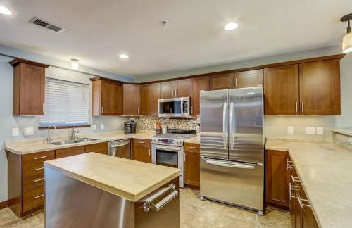 WFC IV Adults or Families Lakefront View - Foto 1