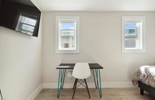 Equator Gate - Photo 2