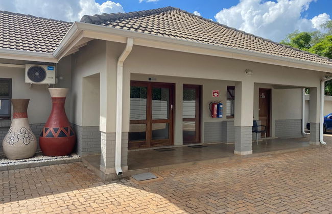 A Pristine B B Located in Belvedere Harare - 2006 - Foto 13