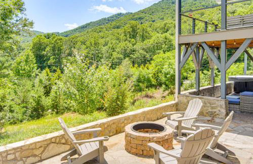 Hot Tub & Views! Comfy Asheville Vacation Rental! - Foto 26