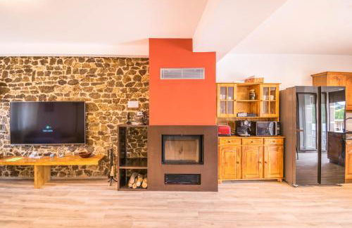 Amplia casa para desconectar con vistas al lago - Foto 1