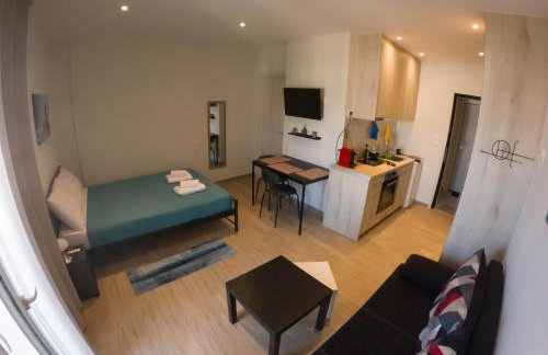 Zeusplace G7 Studio Neoi Poroi - Foto 1