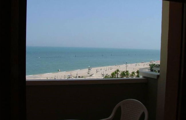 Seafront Apartment for Rent 6 Sleeps Skyscraper - Foto 41