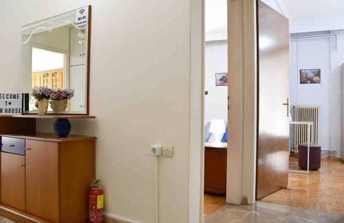 Jim House Thessaloniki - Photo 33