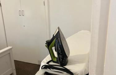 4 bed bungalow near Airport - Foto 48