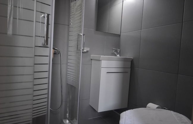 AVR DELUXE SUITES 4 AIRPORT FREE SHUTTLE - Foto 12