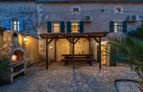 Casa Štifanići - Photo 30