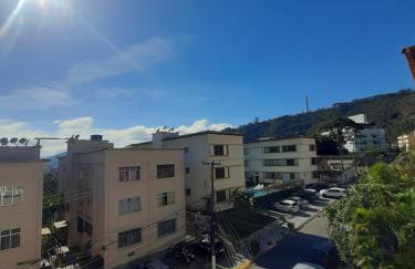 Apartamento próximo a avenida, localizado no 3 pavimento em prédio sem elevador - Foto 2