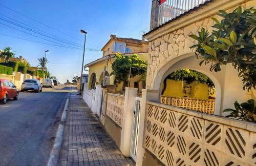 Apartment near sea beach and vibrant center - Photo 26