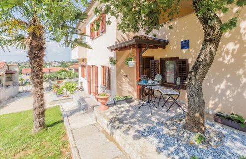 0-Bedroom Apartment In Radmani - Photo 1