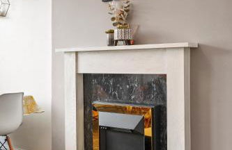 Private 2Bed-Parking & Garden-By FabAccommodation - Foto 10