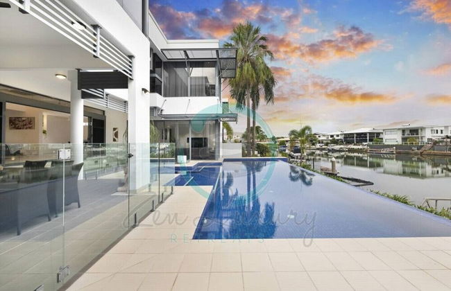 ZENLUX INFINITY - 4BR with Private Pool - Foto 22