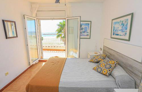 LITORAL COSTA DORADA - VILLA LAURA II Only families - Photo 19