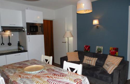 Appartement familial dans un château avec piscine chauffée, proche plages et sites du Golfe du Morbihan - Foto 5
