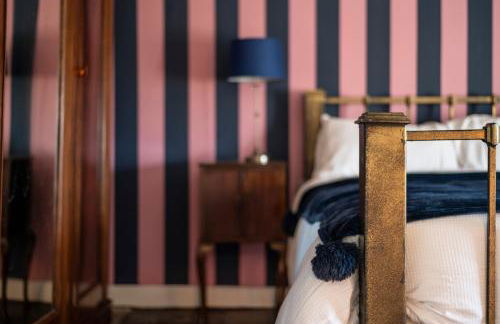 Georgian Country House -Panoramic Views -Sleeps 12 - Photo 80