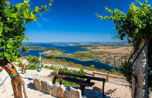 Villa Authentica with Heated Pool - Foto 12