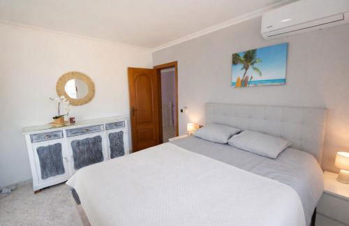 2 Private Abodes in One Magnificent Villa! - Foto 21