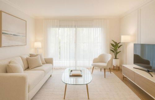 Marina Breeze 2BR 2BA & 1BR 1BA - Pool, Hot Tub, Gym - Close to Beach - Foto 7