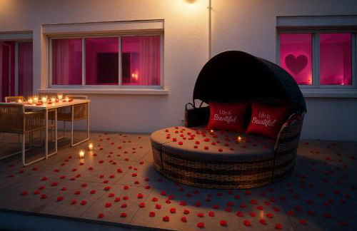 Love Room Royan - Foto 4