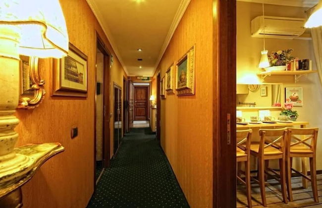 Vatican Holiday - Photo 36