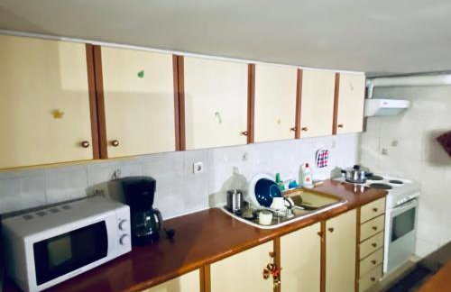 20 mins from city centre, rural house - Foto 6