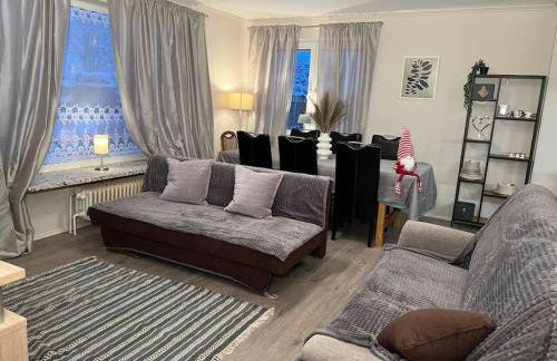 Geräumiges Haus mit viel Platz, Garten und den Parkplätzen - Foto 5