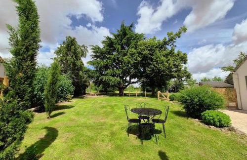 Gîte tout confort près des châteaux de la Loire avec jardin privé et borne de recharge électrique - FR-1-381-583 - Foto 3