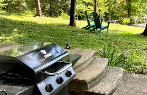 Charming Cottage with Fire Pit and Barbecue in Cadiz, Kentucky - Foto 18