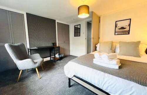 Yastayzzz at Studio 5 Bransford Rd - Foto 4