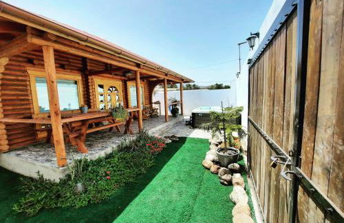 Wild House - Photo 43