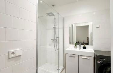 Charming 1-Bedroom Apartment in Prestigious 16th Arrondissement - Foto 12