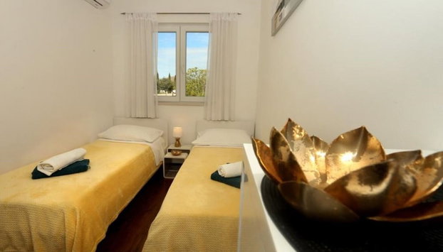 Slavica - With Pool - H - Foto 3, Habitación