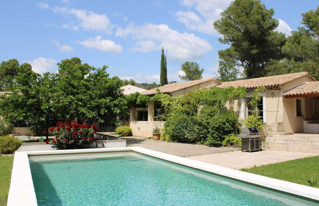 Holiday Home in Tourtour With Private Pool - Foto 30