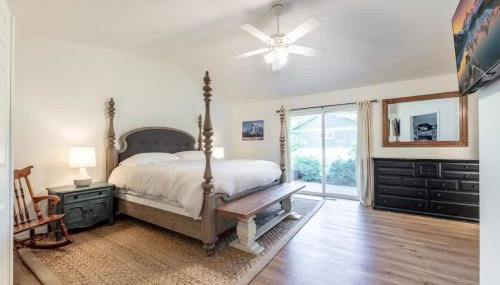 Big Family Getaway- Theater Room- BBQ- Play Room- Fire Pit - Foto 3