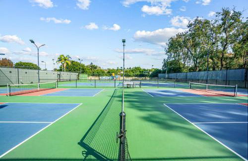 Encinitas Paradise | Seabluffe Gated Community w/ Beach Access - Foto 11