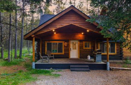 Rustic Retreat, Sleeps 20, Epic Game Room, Hot Tub, 20min to Yellowstone - Foto 43