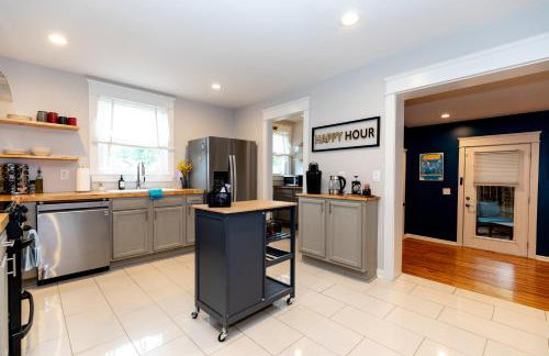 NEW Casa Azul - 2 king Beds Yard HOT TUB! - Foto 37